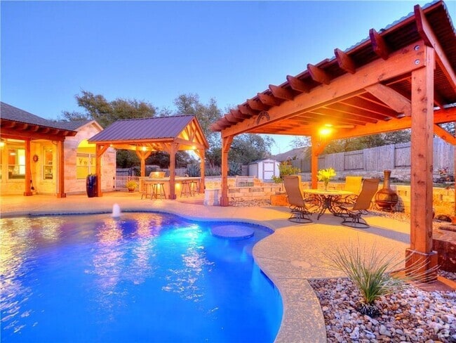 Building Photo - 208 Raindance Cove Rental