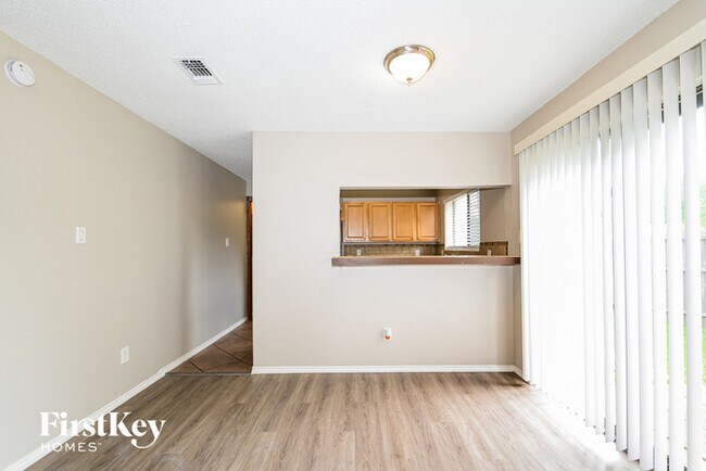 Photo - 601 Rancho Dr