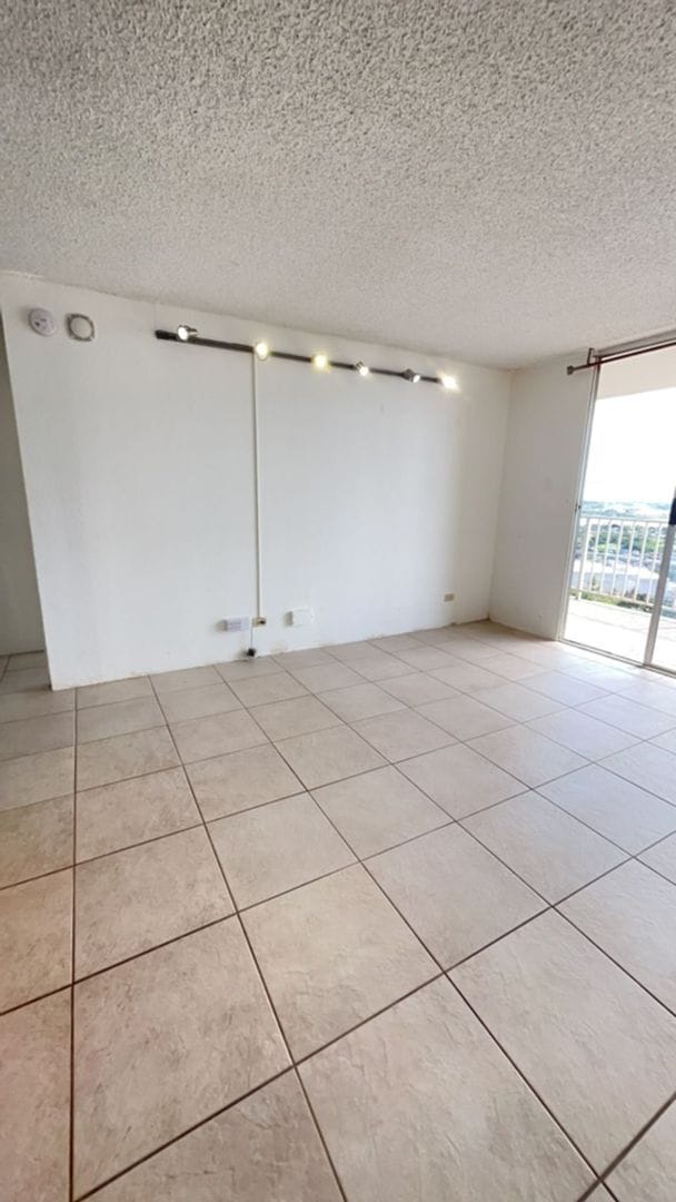 Photo - CONVENIENTLY LOCATED 1 BEDROOM / 1 BATH APARTMENT AVAILABLE NOW!