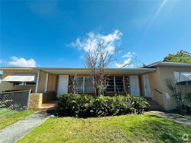 Building Photo - 1225 SW 11th Ave Rental
