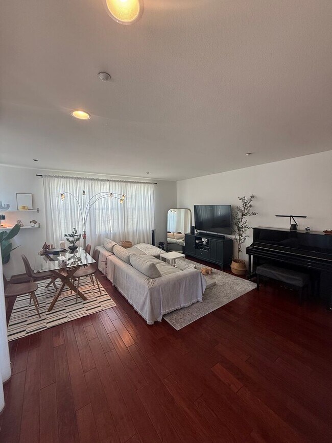 Photo - One Of A Kind Town Home in Serra Mesa