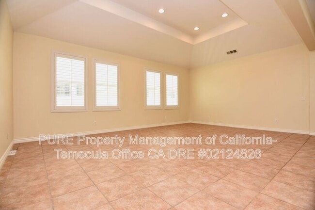 Photo - 28855 Chatham Ln