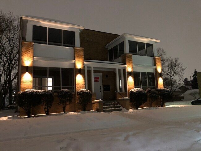 Photo - 301 S Pleasant St Unit 3
