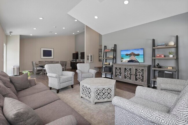 Photo - Wheatland Crossing II