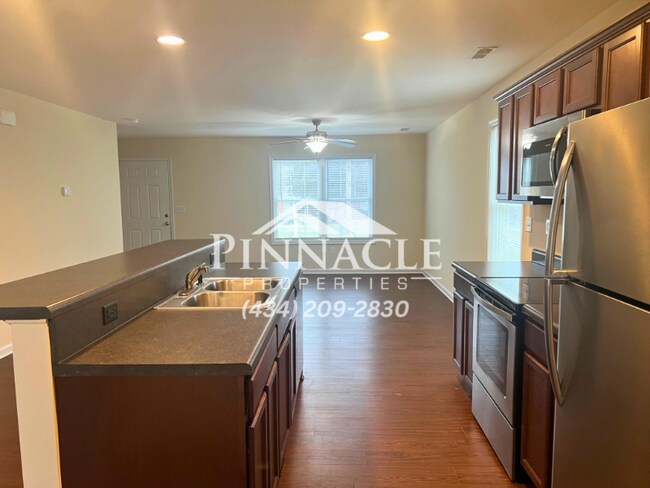 Photo - 735 Old Graves Mill Rd