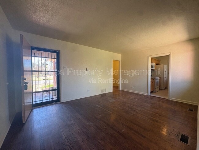 Photo - 1343 Del Mar Pkwy