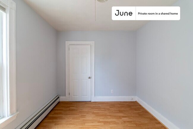 Photo - Room in Shared 3 bed/1 bath home Unit C