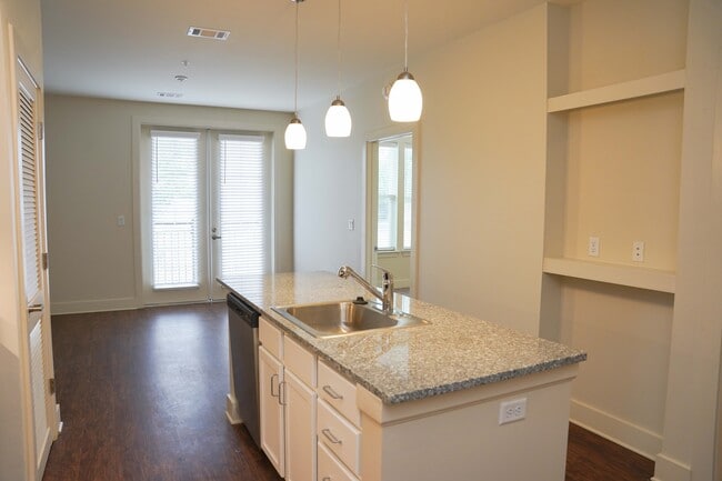 1BR - Small