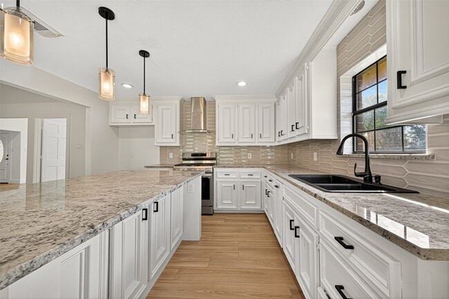 Building Photo - 11507 Oak Valley Dr