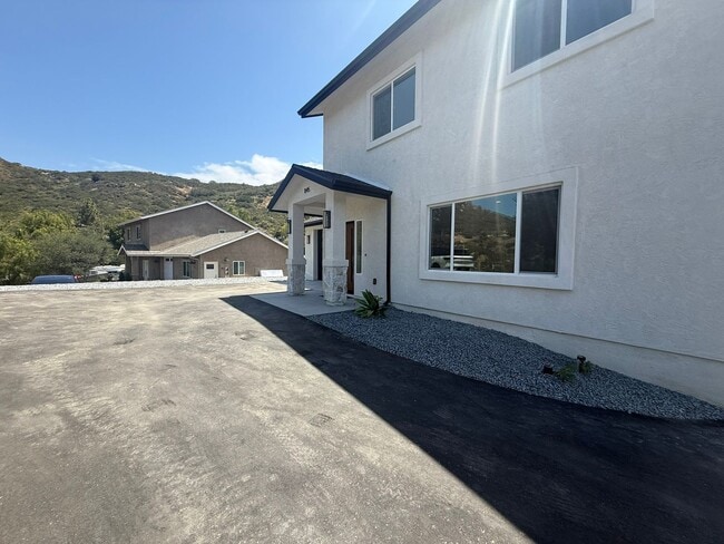 Photo - Brand New Home 3 bed/ 2.5 in Harbison Canyon AVAILABLE NOW