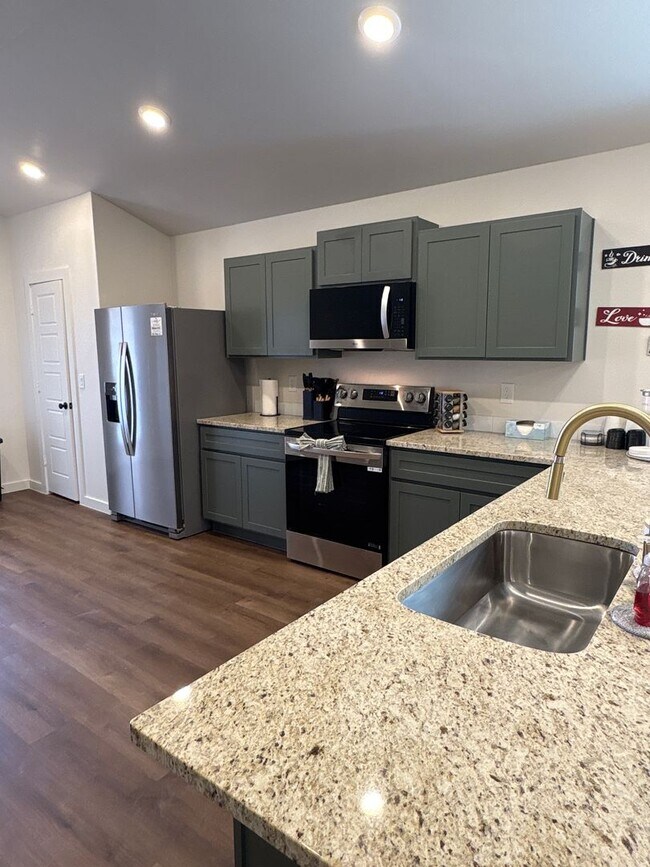 Photo - Brand-New 3/2/2 in Willowbend – Appliances Included & Family-Friendly Location!!