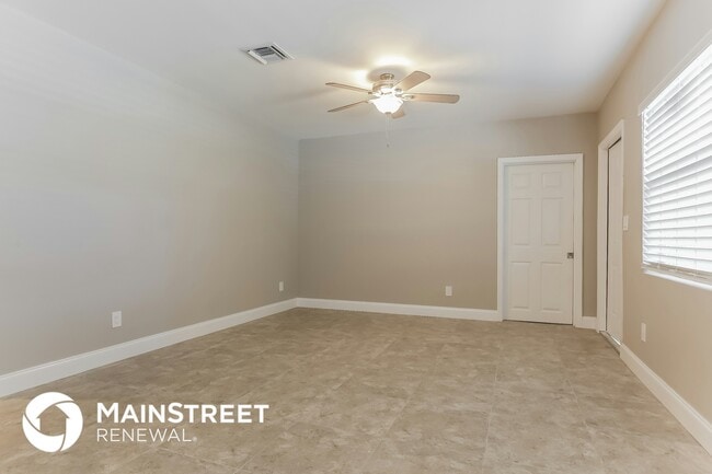 Photo - 402 S 12th St