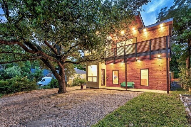 Photo - 3410 Werner Ave