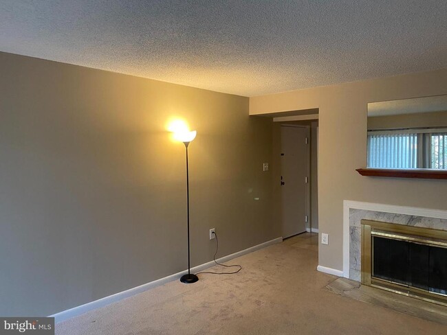 Photo - 11723 Karbon Hill Ct Unidad T3