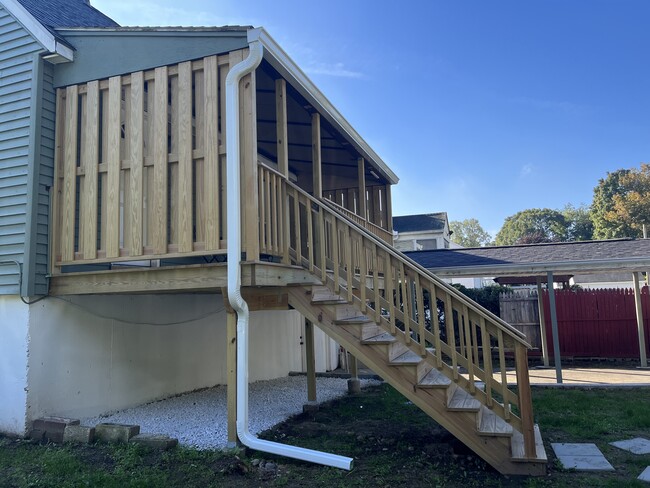 Photo - 2665 Madison Ave