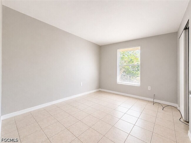 Photo - 5461 Eleventh Ave