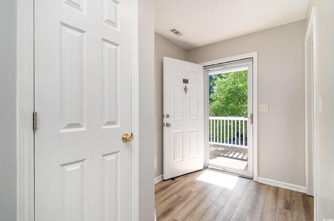 Photo - 651 Woodmoor Dr