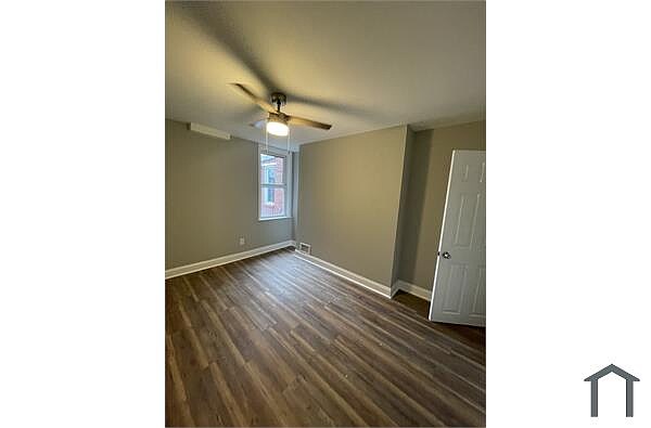 5 Bedrooms 2 Bathrooms