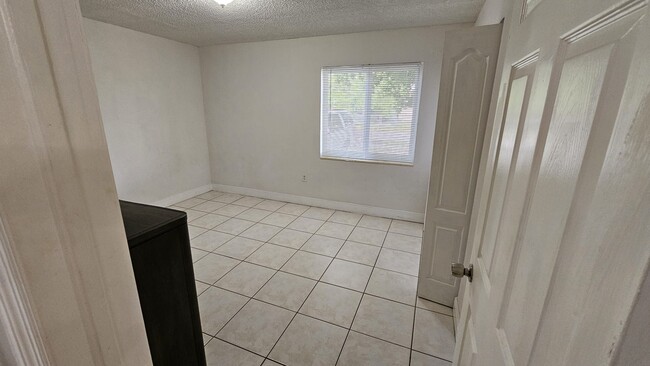 Photo - 3201 SW 98th Ave