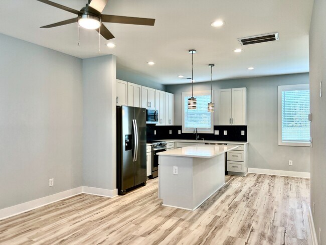Photo - New Construction! Unit B Available!