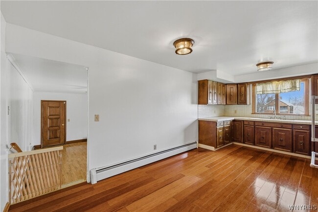 Photo - 4 Villa Moraine Dr