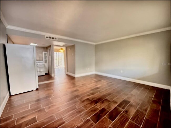 Photo - 133 Oyster Bay Cir Unidad 370