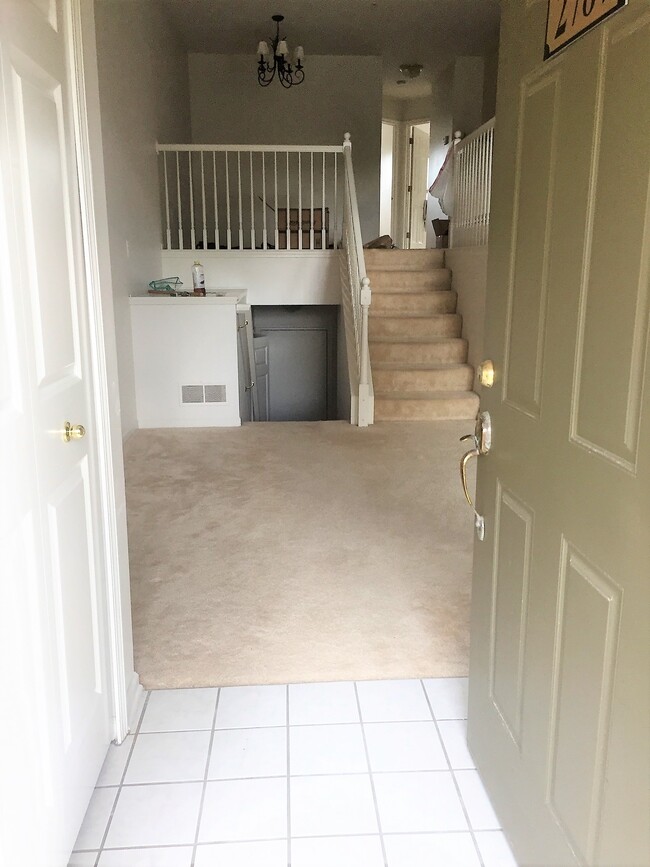 Photo - 2787 Barclay Way