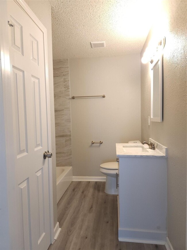 Photo - 6301 Anderson St