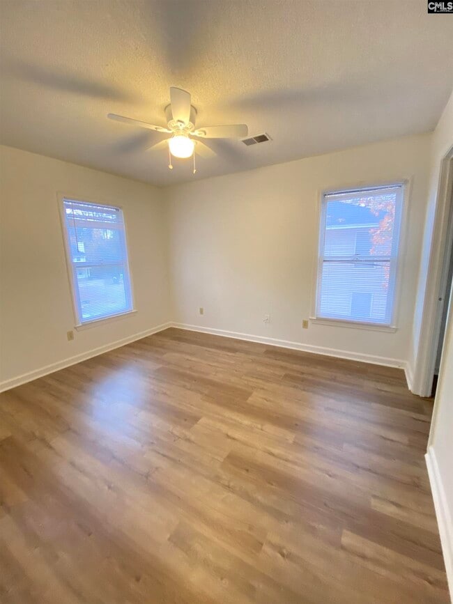 Photo - 108 Misty Oak Rd