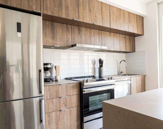 Photo - 35 Greenfield Ave Unit SI ID1293841P