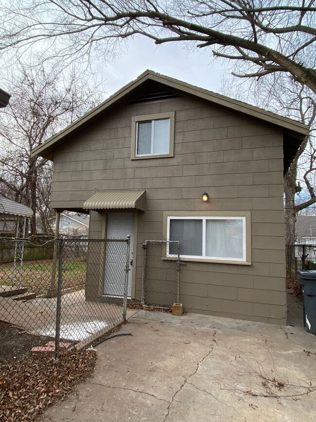 2 bedroom in West Tulsa!! - 2 bedroom in West Tulsa!! House