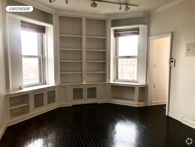 Building Photo - 55 E 93rd St Rental