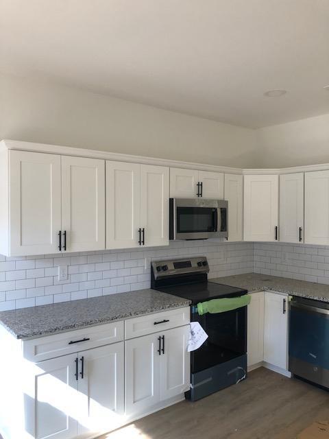 Photo - 2280 15th Ave NE