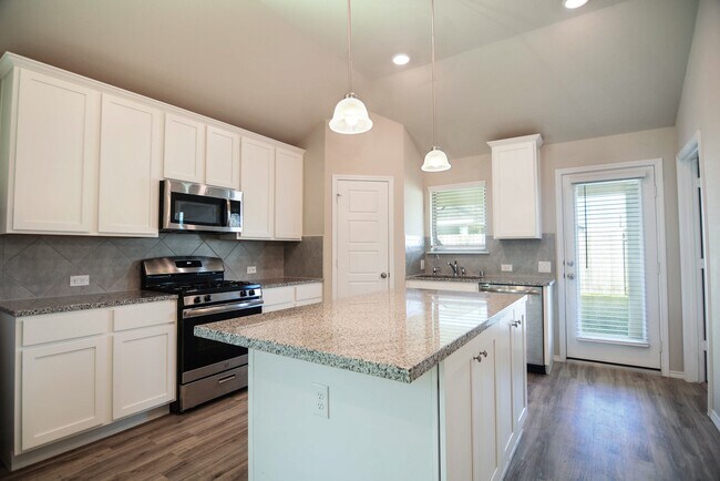 Photo - 21434 Holly Heights Rd