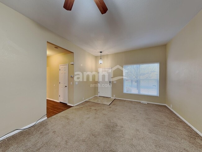Photo - 209 Homestead Way
