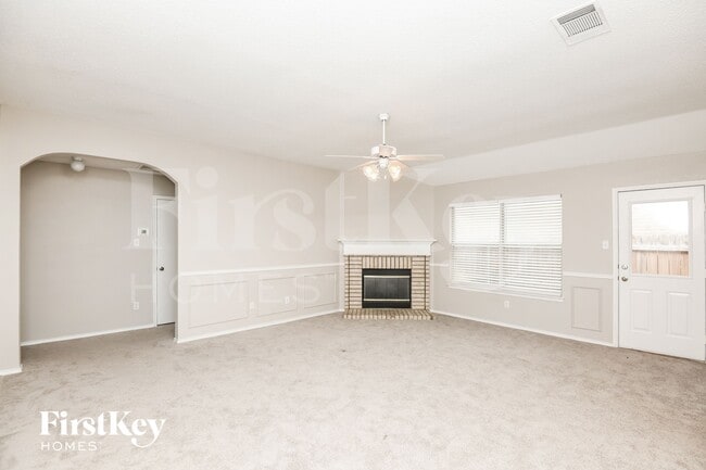 Photo - 2529 Rivers Edge Dr