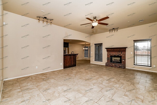 Photo - 4951 S 185th E Ave