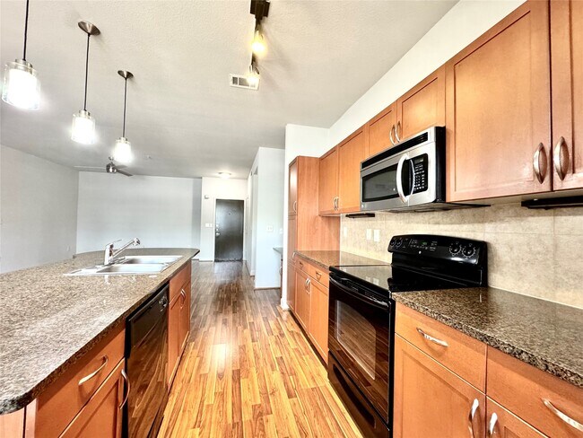 Photo - 3333 Weslayan St Unit 2228