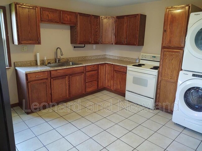 Photo - 218 High Ave