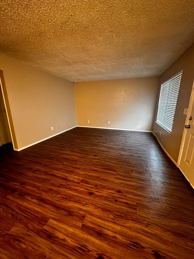 Photo - 909 Pacheco Rd Unit B