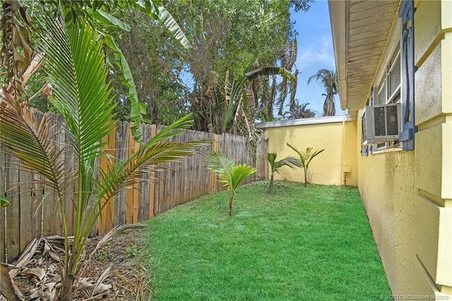 Photo - 1413 SW Heather Terrace