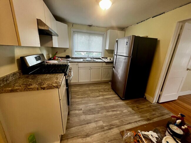 Building Photo - 84 Chittick Rd Unit 2