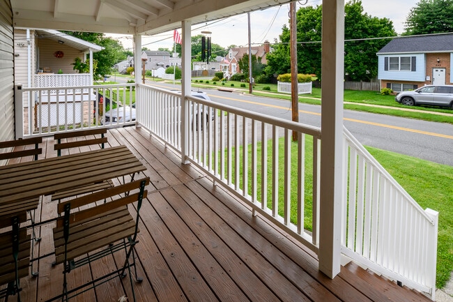 Photo - 237 3rd Ave