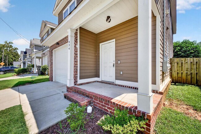 Photo - 934 Boyd Ln
