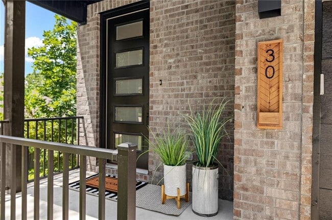 Photo - 30 Cromer Dr