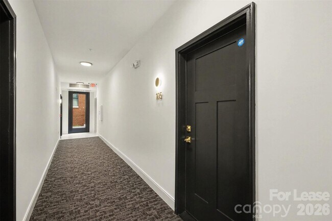 Photo - 3000 South Blvd Unit 105