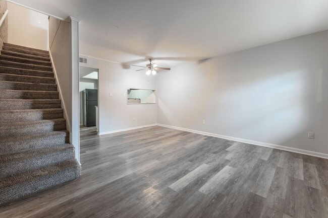 Photo - 2447 Brownlee St Unit 1