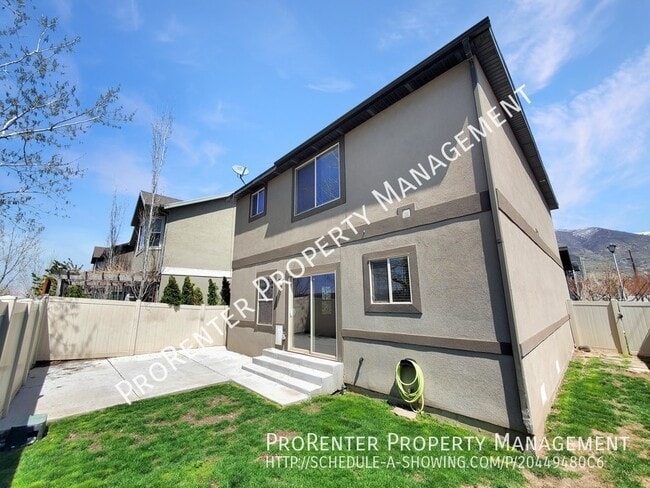 Photo - 1005 N 740 W