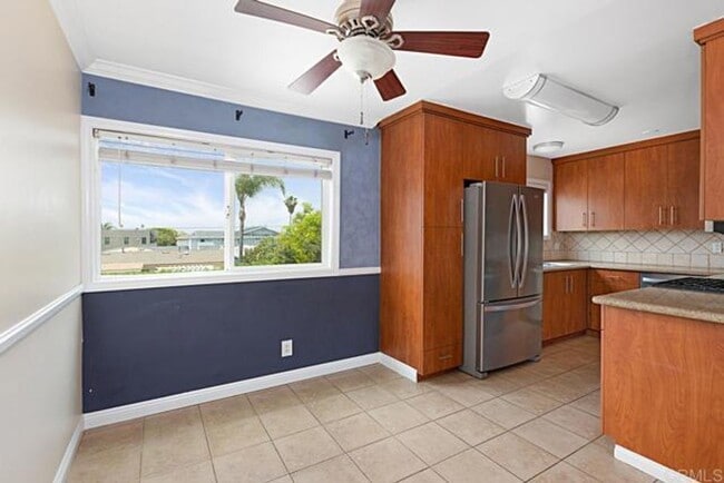 Photo - 3 Bedroom Condo Close to Base Unidad 203