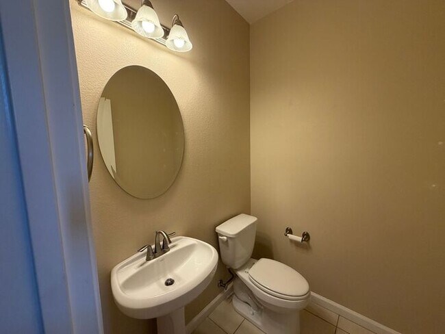 Photo - 2485 Makenna Dr